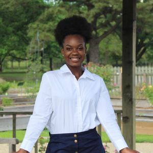 Meet your Posher, Andrea